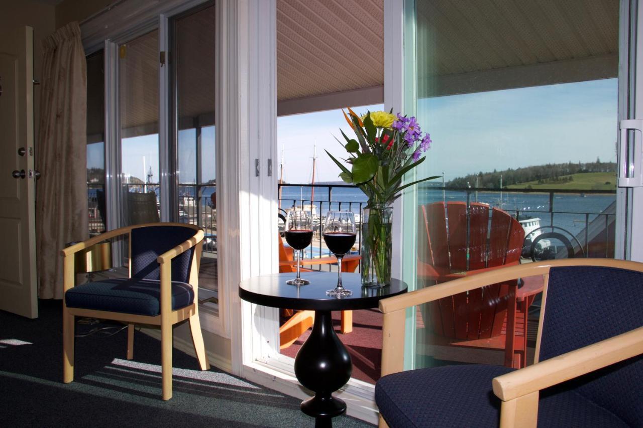 Rum Runner Inn Lunenburg Eksteriør bilde