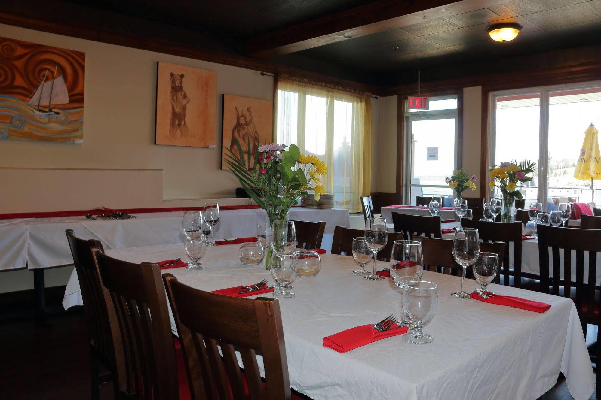 Rum Runner Inn Lunenburg Eksteriør bilde