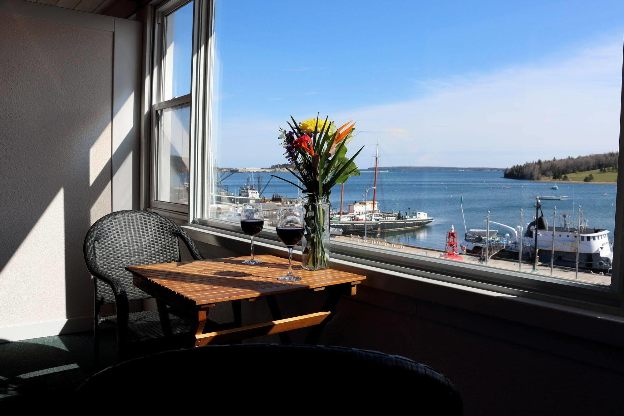 Rum Runner Inn Lunenburg Eksteriør bilde